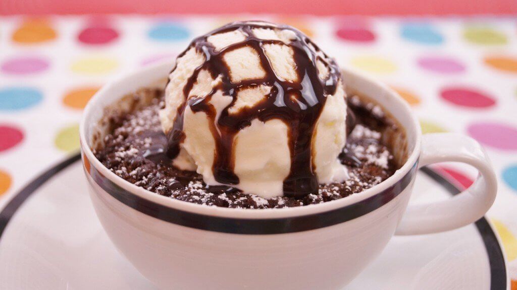 Chocolate mug cake