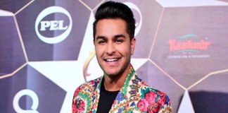 Asim Azhar at an award show