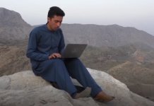 Meet Saifullah From Peshawar Who Climbs Mountains To Take Online Classes