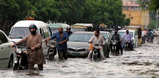 karachi rain lead