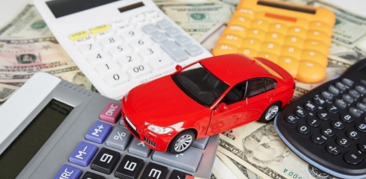 5 tips to save money on your car expenses: