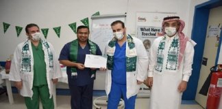 Pakistani Doctor Praised By Saudi Arabia For Leading Fight Against COVID-19