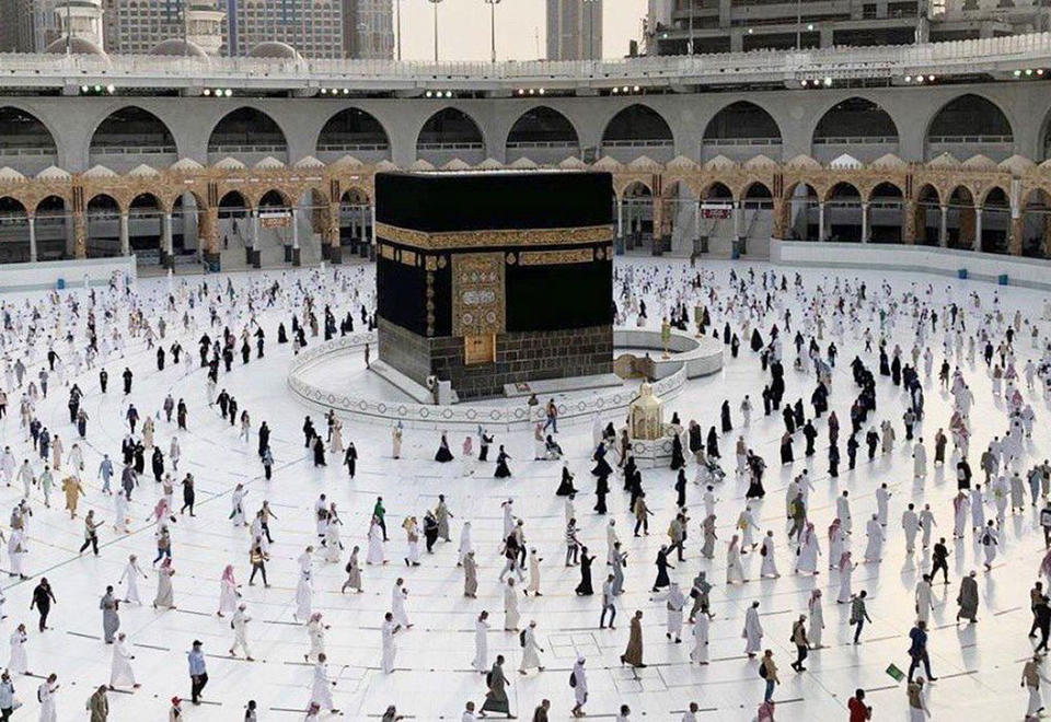 Car Breaches Masjid