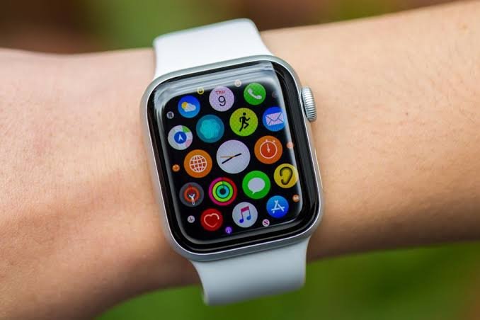 Apple Smart Watch 