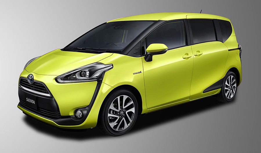 Toyota Sienta and Honda comparison