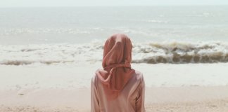 actress