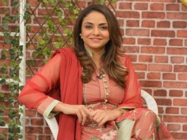 nadia khan, engaged