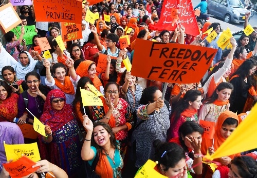 sarah khan aurat march