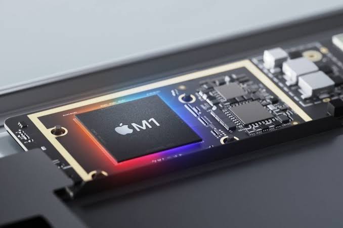 Apple and Intel new battle