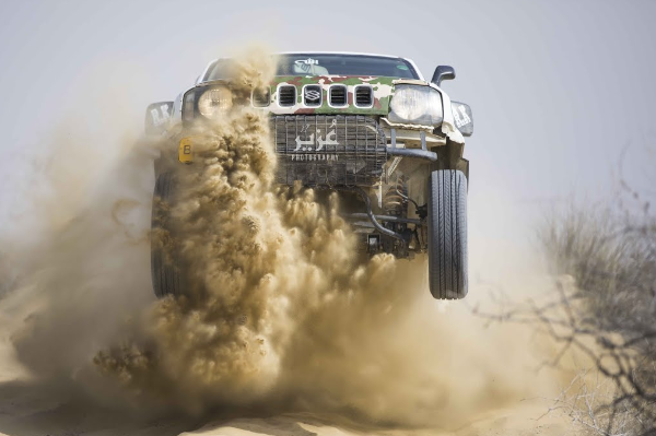 cholistan jeep rally female duo