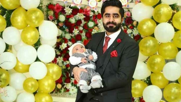 Pakistani Couple Makes A Surprising Valima Entry Holding Their Baby