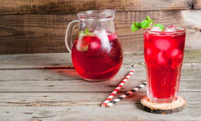 7 Unique Drinks You Can Make With Rooh Afza