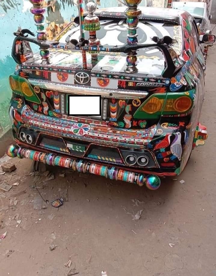 Corolla with truck art