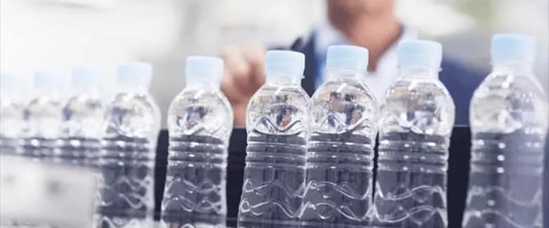 This Firm In Dubai Turns Plastic Bottles Into T-shirts & Masks