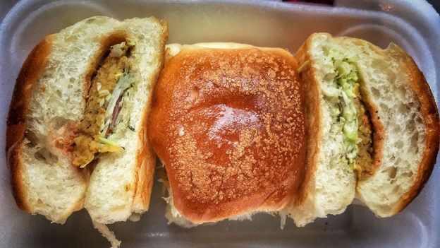 5 Places To Find The Best Bun Kababs In Karachi 