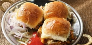5 Places To Find The Best Bun Kababs In Karachi