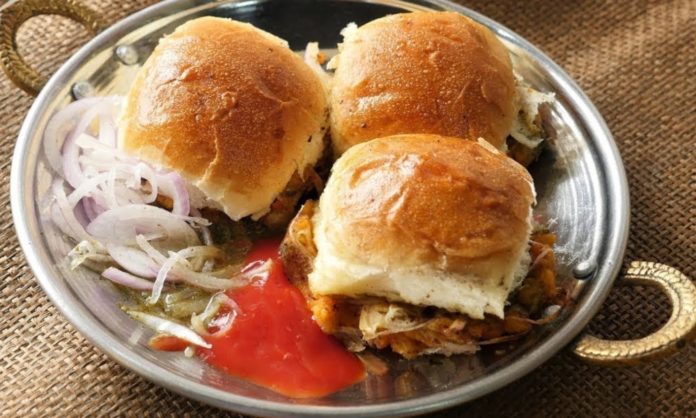 5 Places To Find The Best Bun Kababs In Karachi