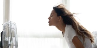 5 Tips To Stay Cool If You Don't Have An Air Conditioner