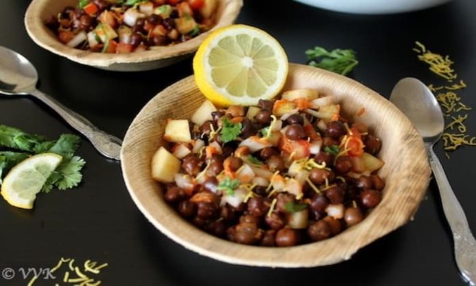 7 Mouth-Watering Chana Chaat Recipes That You'll Love
