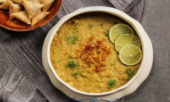 5 Places To Find The Most Delicious Haleem in Karachi
