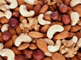 nuts help lose weight