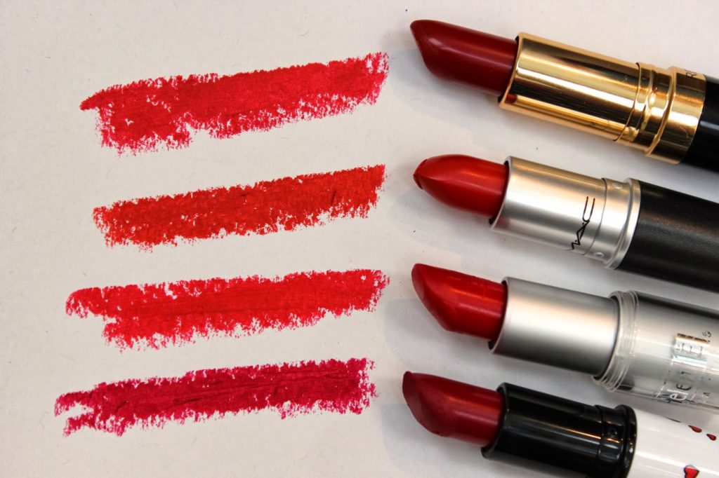 5 Mistakes To Avoid While Applying A Red Lip Color