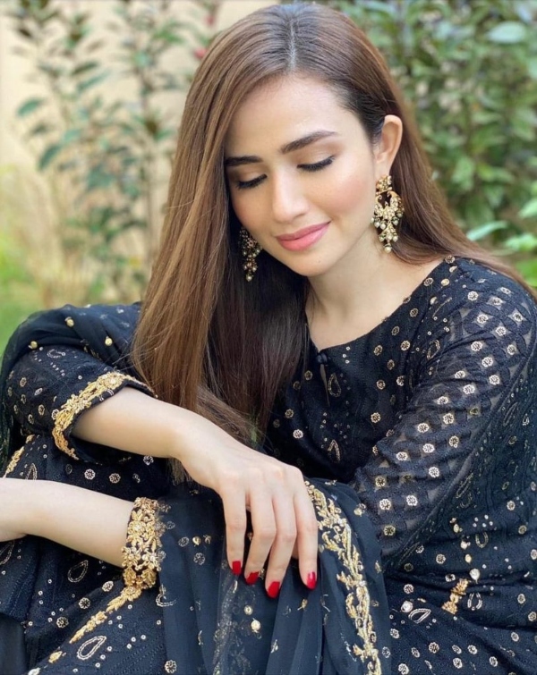 omayr waqar reveals sana javed