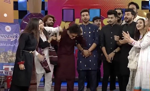 Faysal Quraishi Loses His Cool On TikTokers During A Live Show
