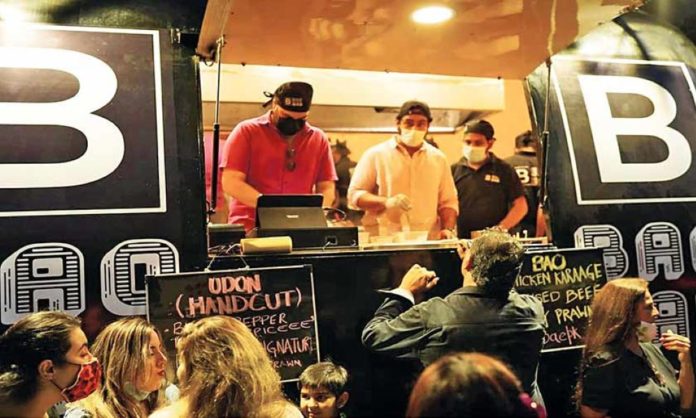 6 New Food Trucks In Karachi That Are Worth Stopping By