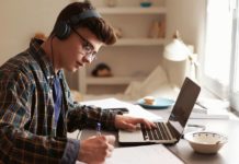 5 YouTube Podcast Channels You Should Follow For Self- Motivation