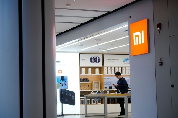 xiaomi apple phone maker overtakes