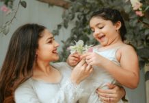 sanam jung teaching daughter Quran