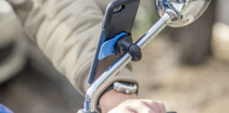 apple issues warning for motorcycle riders
