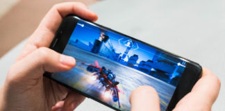 gamers and mobile phones under 30000
