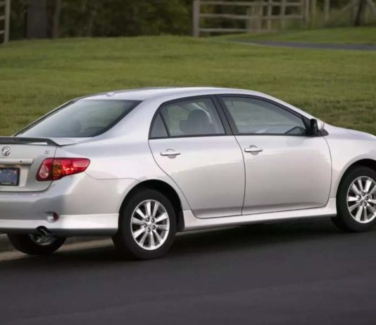 5 Ways To Maintain A Good Fuel Average On Cars Older Than 2010