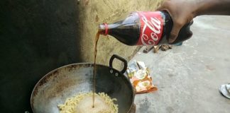 This Guy Cooked Noodles In Coca-Cola & It Is Just Weird