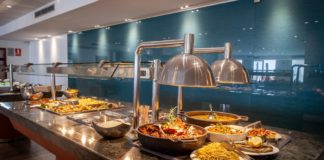 5 Restaurants In Karachi That Are Offering Amazing Buffet