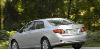 second hand sedans worth under 15 lac