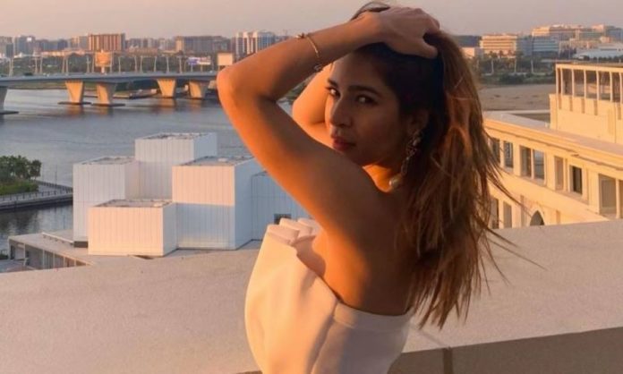 Netizens Call Out Ayesha Omar For Wearing A Bold Outfit On Her Birthday