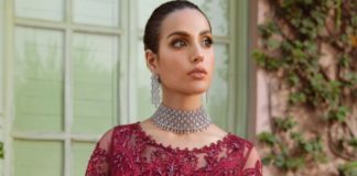 iqra aziz unusual