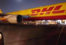 DHL plane