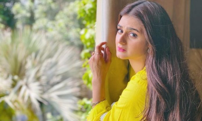 Hira Mani Faces Backlash For Editing Her Pictures