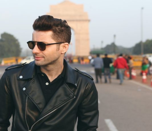akcent coming pakistan