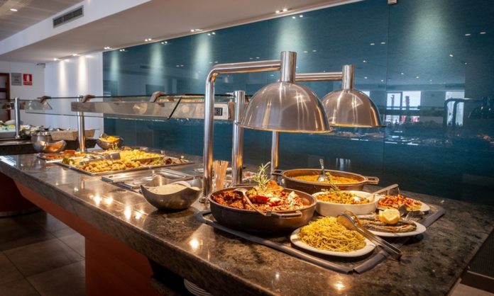 5 Places To Enjoy Amazing Brunch Buffet In Karachi