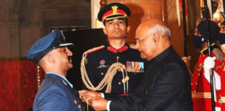 abhinandan and being awarded and trolled