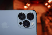 apple with iPhone 13 pro camera ads