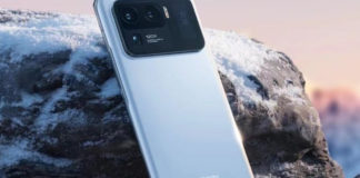 xiaomi to launch two flagships
