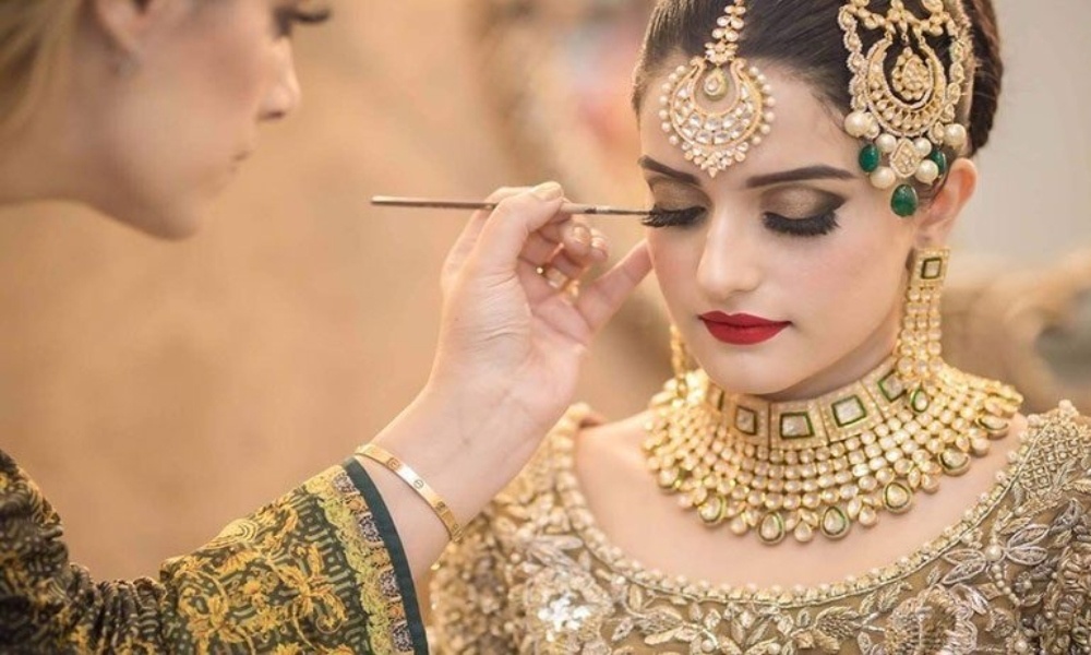 Wedding sales makeup salon