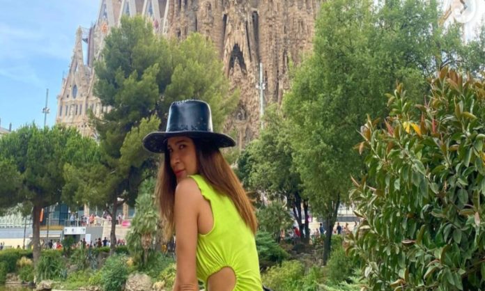 pakistani celebrities vacationing abroad