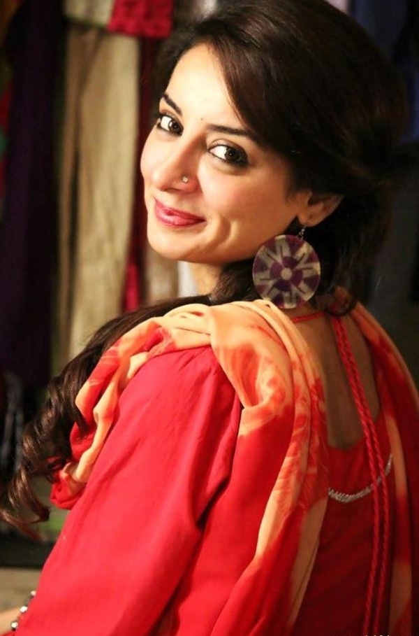 sarwat gilani nose surgery